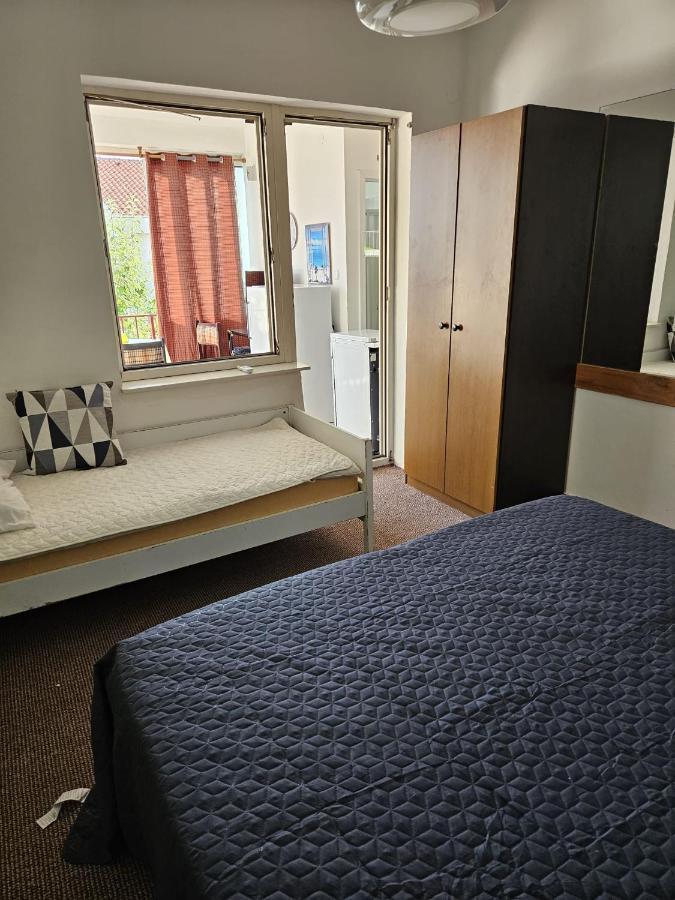 Apartments With Swimming Pool 9X4M セルツェ エクステリア 写真